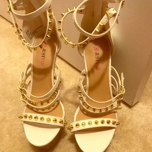 White sandals size 9
